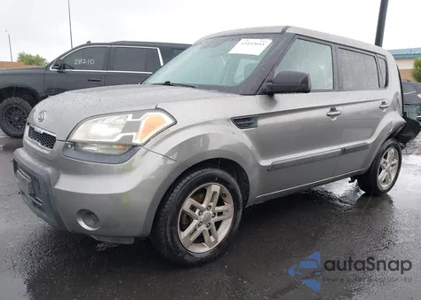 2011 Kia Soul + из США, поврежденный, VIN KNDJT2A23B7210965
